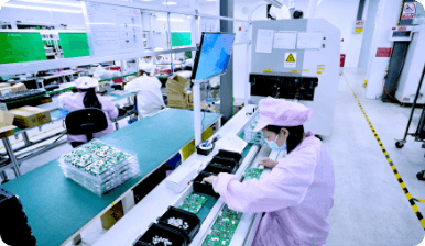 PCB 制造组装生产车间图